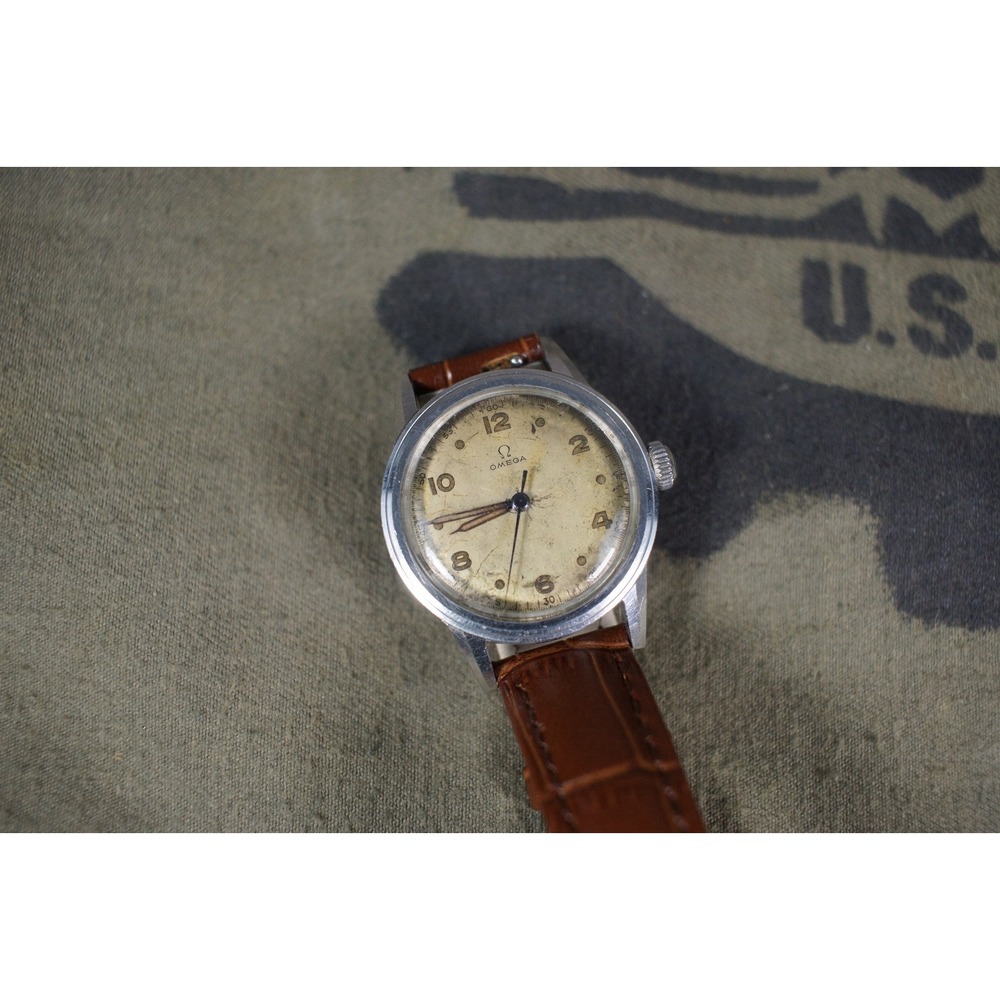 Vintage Omega 1944 WWII Era Military Style 30mm Watch Patina - Recently Serviced